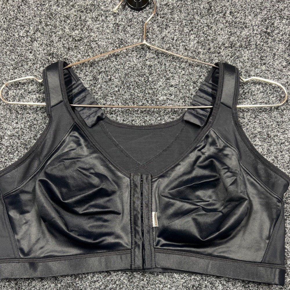 Leonisa Front Closure Posture Corrector Wireless Bra Black Size 40 011473D